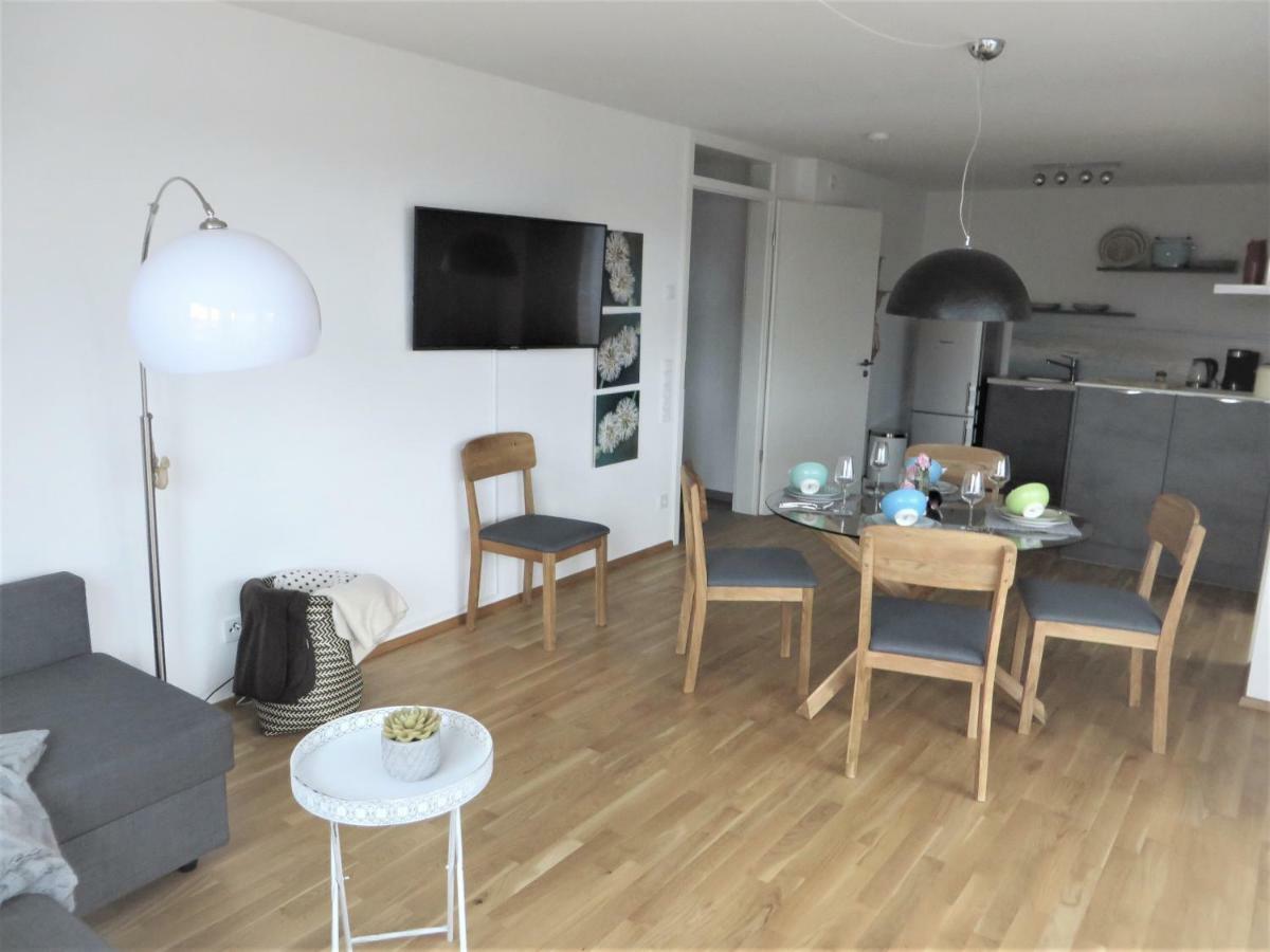 Bodensee Luxus Ferienwohnung Claudia 3 Friedrichshafen Esterno foto